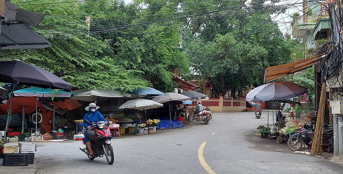 Huyện Chương Mỹ: Lập 51 điểm chốt kiểm soát, thực hiện nghiêm Chỉ thị 17 của TP Hà Nội - Ảnh 1