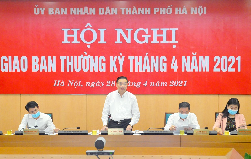 Chủ tịch UBND TP Chu Ngọc Anh: Hà Nội sẵn sàng mọi kịch bản ứng phó với dịch Covid-19 - Ảnh 1