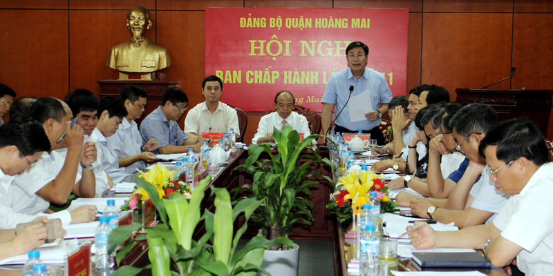 Quận Hoàng Mai tăng cường thực hiện kỷ cương hành chính, thúc đẩy kinh tế phát triển - Ảnh 1
