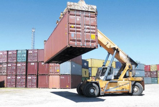 Bắt cán bộ hải quan thứ 3 trong vụ 213 container "mất tích" khỏi cảng Cát Lái - Ảnh 1