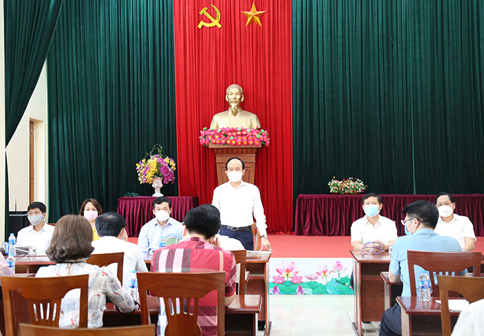 Chủ tịch HĐND TP Nguyễn Ngọc Tuấn kiểm tra tại Thường Tín: Tăng rà soát các phương án bầu cử kết hợp chặt với phòng chống dịch Covid-19 - Ảnh 3