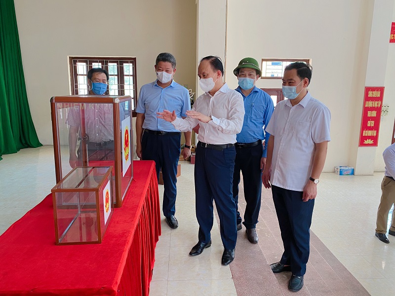 Chủ tịch HĐND Thành phố Nguyễn Ngọc Tuấn: Huyện Thường Tín nhanh chóng truy vết, tránh bỏ qua “thời điểm vàng” trong phòng chống dịch Covid-19 - Ảnh 3
