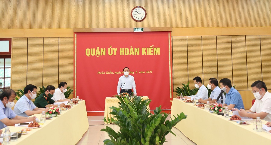 Chủ tịch HĐND TP Nguyễn Ngọc Tuấn: Gắn chặt trách nhiệm cá nhân người phụ trách với mỗi địa điểm thi vào lớp 10 - Ảnh 2