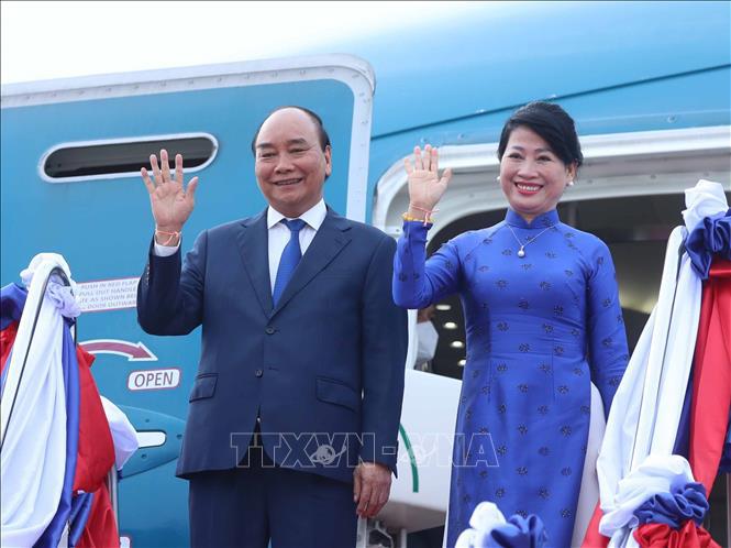 Chủ tịch nước Nguyễn Xuân Phúc kết thúc tốt đẹp chuyến thăm hữu nghị chính thức Lào - Ảnh 3