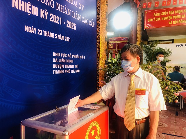 Hơn 5,4 triệu cử tri Thủ đô Hà Nội náo nức đi bầu cử đại biểu Quốc hội và HĐND các cấp nhiệm kỳ 2021 - 2026 - Ảnh 43