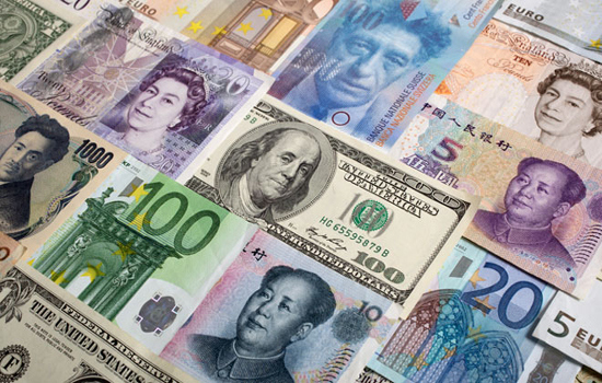 Đồng euro duy trì đà tăng, USD chạm đáy - Ảnh 1