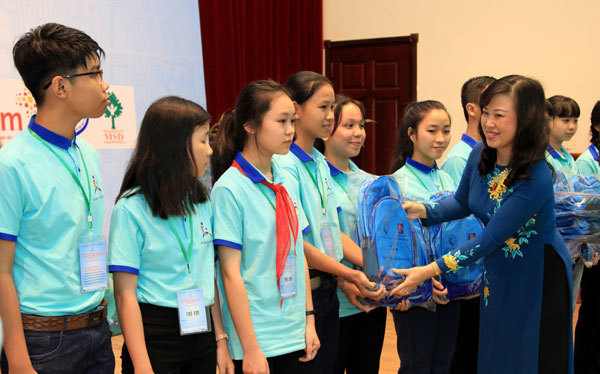 Nơi trẻ em Việt Nam bày tỏ nhiều thông điệp về cuộc sống - Ảnh 1