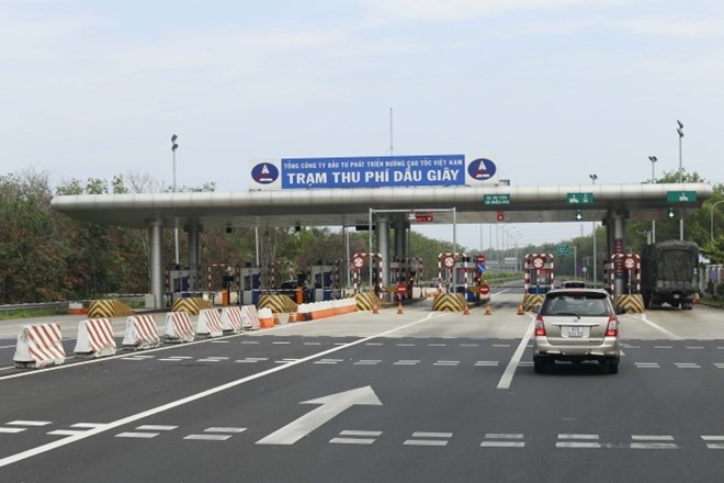 Thu phí tự động không dừng ở cao tốc TP Hồ Chí Minh - Dầu Giây từ ngày 21/8 - Ảnh 1