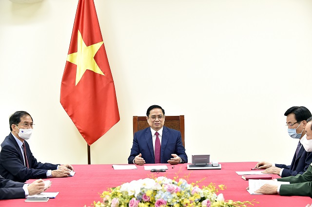 Thủ tướng Phạm Minh Chính điện đàm với Thủ tướng Quốc vụ viện nước CHND Trung Hoa Lý Khắc Cường - Ảnh 2
