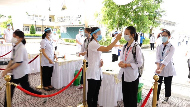 Trưởng ban Tuyên giáo Thành ủy Bùi Huyền Mai: Không chủ quan ở bất kỳ khâu nào trong tổ chức kỳ thi tốt nghiệp THPT năm 2021 - Ảnh 2