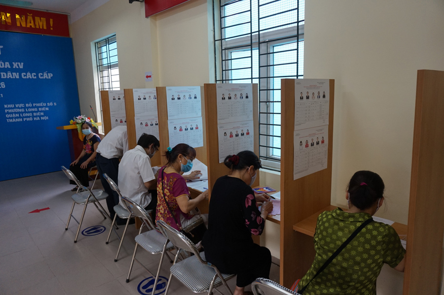 Hơn 214.000 cử tri trên địa bàn quận Long Biên đi bỏ phiếu - Ảnh 12