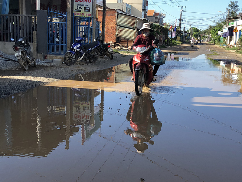 Quảng Nam: Người dân khổ sở vì đường xuống cấp nghiêm trọng - Ảnh 3