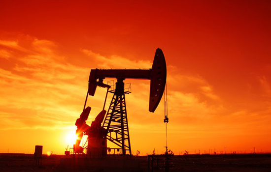 Giá "vàng đen" mất hơn 1% do sản lượng dầu của Mỹ tăng - Ảnh 1