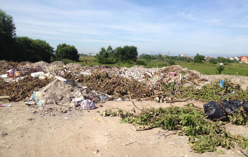 TP Vinh (Nghệ An): Lãng phí tiền tỷ từ các bãi rác thải xây dựng - Ảnh 6