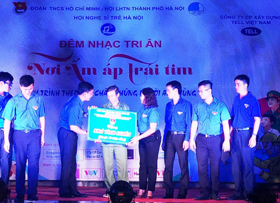 Tuổi trẻ Thủ đô tri ân các anh hùng liệt sỹ tại huyện Vị Xuyên - Ảnh 3