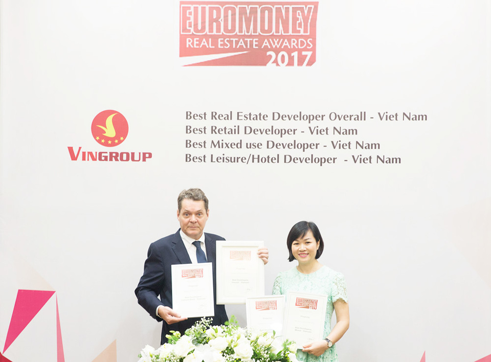 Vingroup là “Nhà phát triển bất động sản tốt nhất Việt Nam năm 2017” - Ảnh 1