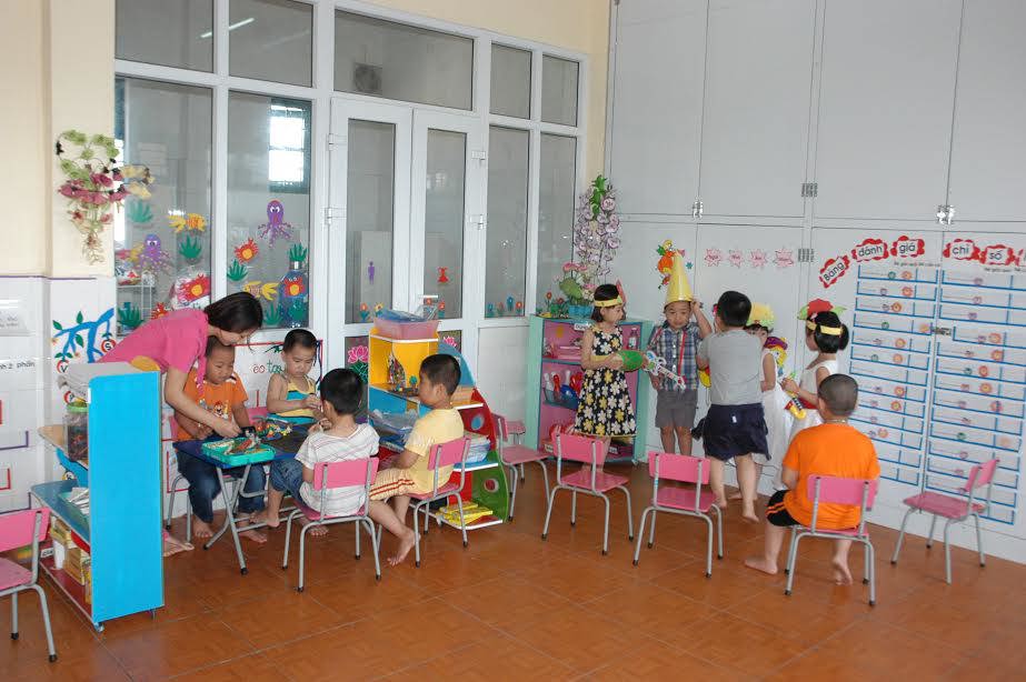 Năm 2017, hơn 26.000 trẻ em dưới 6 tuổi tại huyện Phú Xuyên được cấp thẻ BHYT - Ảnh 2