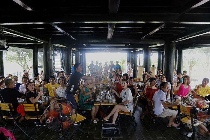 Nhà hàng Hương Quê tại FLC Vĩnh Phúc đón hàng trăm lượt khách ngày khai trương - Ảnh 3