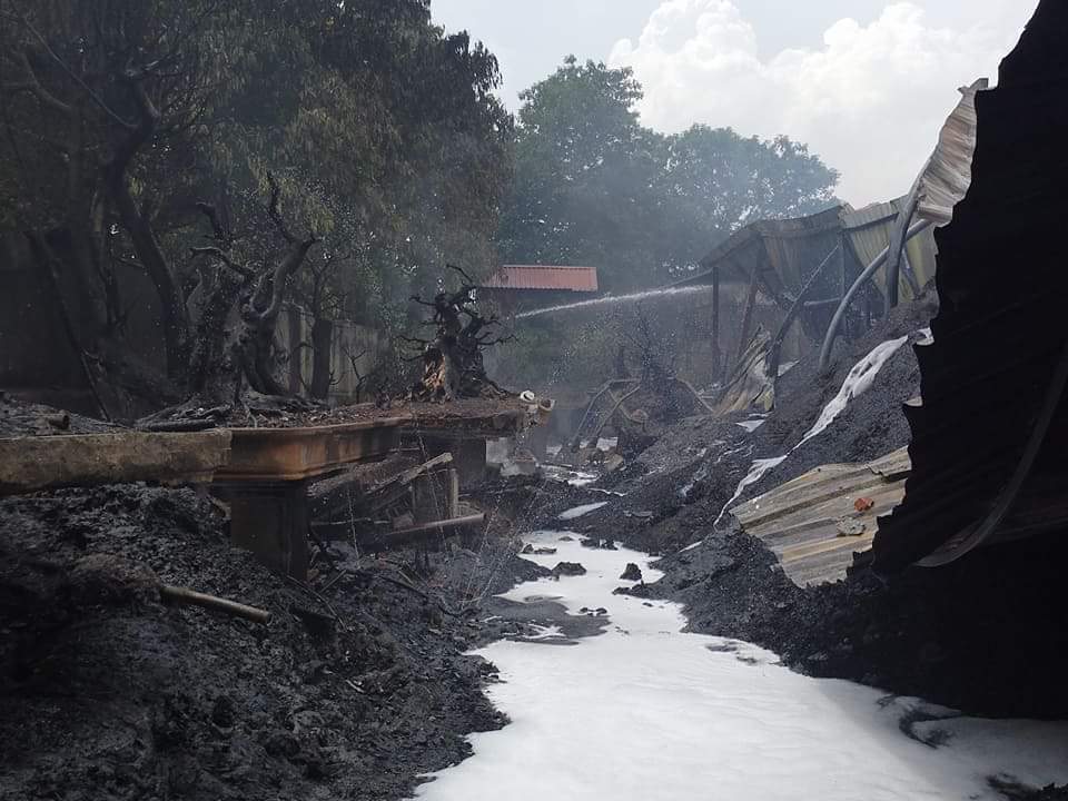 Cháy lớn tại xưởng tái chế nhựa ở Triều Khúc - Ảnh 3
