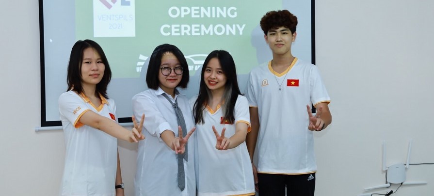 Học sinh Việt Nam đoạt nhiều huy chương trong các kỳ Olympic quốc tế năm 2021 - Ảnh 4