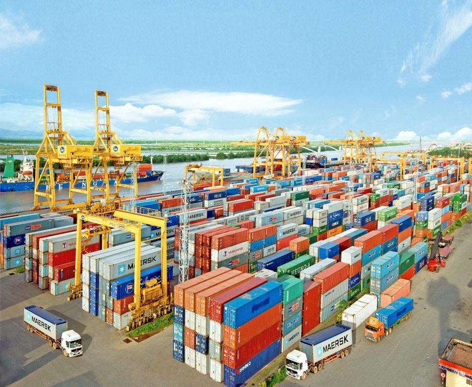 Việt Nam xuất khẩu qua Mỹ đạt 16 tỷ USD trong 5 tháng - Ảnh 1