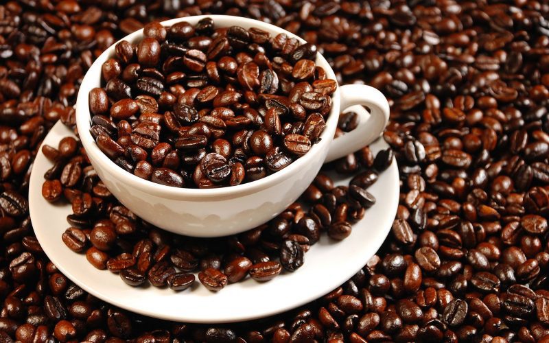 Giá cà phê hôm nay 22/7: Arabica tăng cao nhất 5 năm qua, Robusta hướng tới mốc 1.800 USD/tấn - Ảnh 1