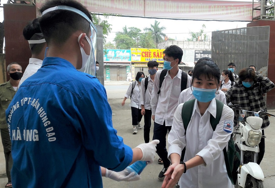 Điều chỉnh kỳ thi lớp 10 THPT tại Hà Nội: An toàn và nhân văn cho tất cả thí sinh - Ảnh 2