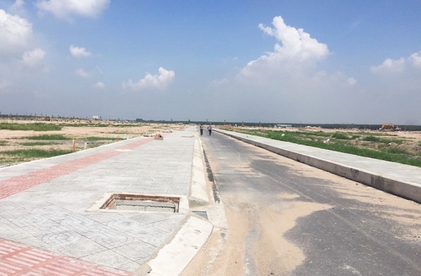 Đồng Nai: Khu tái định cư sân bay Long Thành mở rộng đường thành 6m - Ảnh 1