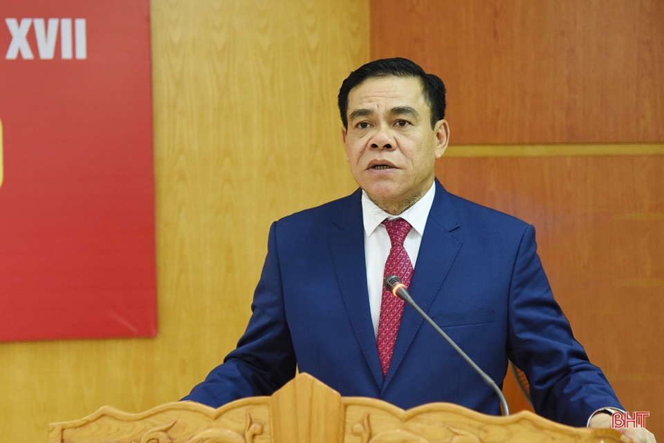 Thủ tướng phê chuẩn Chủ tịch UBND tỉnh Hà Tĩnh - Ảnh 1