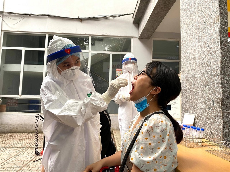 43F1, 554 người liên quan đến 3 ca nhiễm Covid-19 tại Hà Nội đều âm tính - Ảnh 1