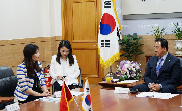 Đoàn công tác của HĐND TP Hà Nội thăm và làm việc tại Hàn Quốc và Nhật Bản - Ảnh 1