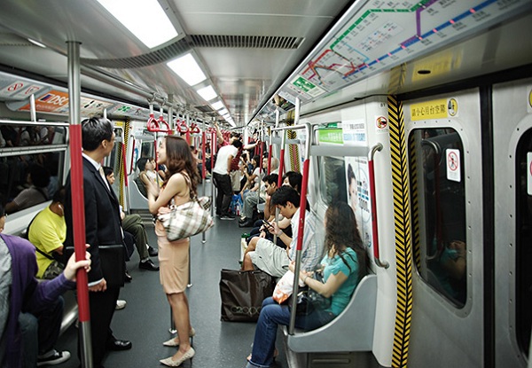Kinh nghiệm hạn chế phương tiện cá nhân ở các nước - Bài 3: Thế mạnh của tàu điện ngầm - Ảnh 2