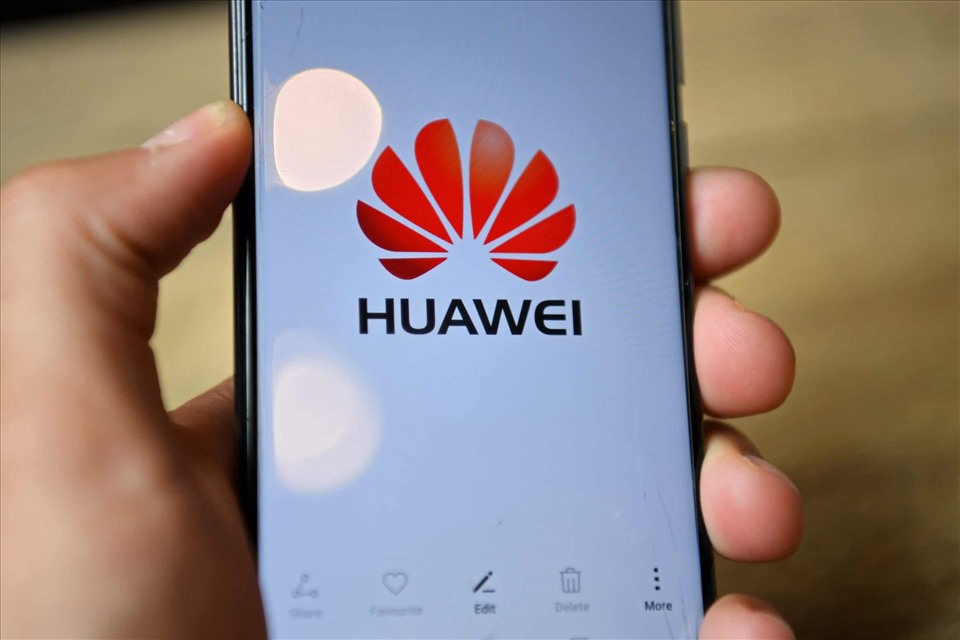 Huawei mất Top 5 hãng điện thoại lớn nhất thế giới - Ảnh 1