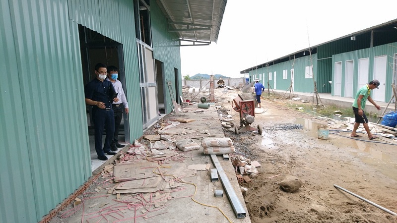 Bộ Xây dựng hỗ trợ tỉnh Kiên Giang hoàn thành Bệnh viện dã chiến - Ảnh 1