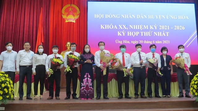 Ông Phạm Anh Tuấn tái đắc cử chức danh Chủ tịch UBND huyện Ứng Hòa - Ảnh 2