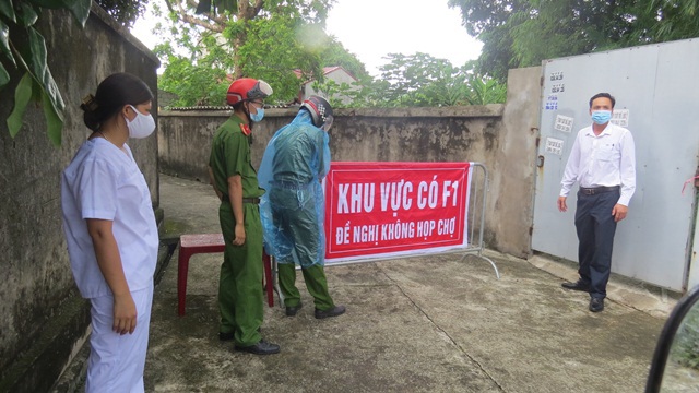Hà Nội: Huyện Thường Tín “phong toả” tạm thời xóm nhà bệnh nhân mắc Covid-19 ở xã Quất Động - Ảnh 2