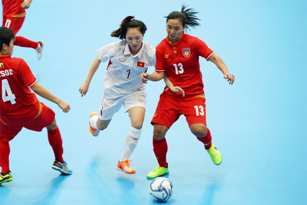 Tuyển Futsal nữ Việt Nam giành trọn 3 điểm - Ảnh 1