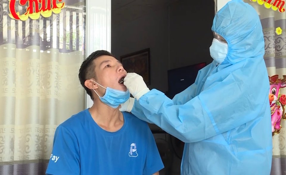 Bộ Y tế kiểm tra công tác phòng chống dịch Covid-19 tại Kiên Giang - Ảnh 2