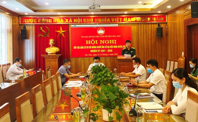 Phòng dịch Covid-19, ứng viên đại biểu HĐND huyện Sóc Sơn tiếp xúc cử tri trực tuyến - Ảnh 1
