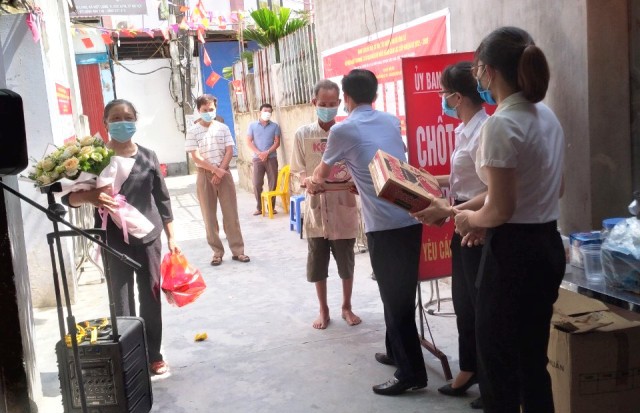 Kết thúc cách ly y tế phòng, chống dịch Covid-19 hai khu dân cư tại huyện Sóc Sơn - Ảnh 2