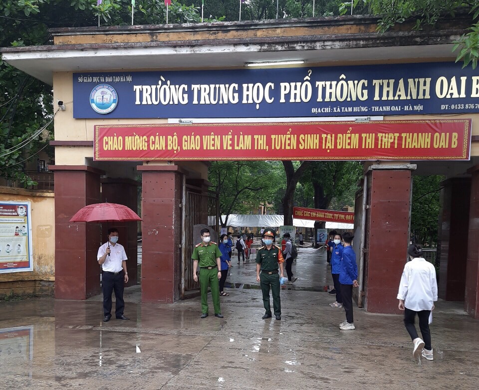 Huyện Thanh Oai: Các điểm thi vào lớp 10 THPT thực hiện nghiêm quy định phòng dịch Covid-19 - Ảnh 1