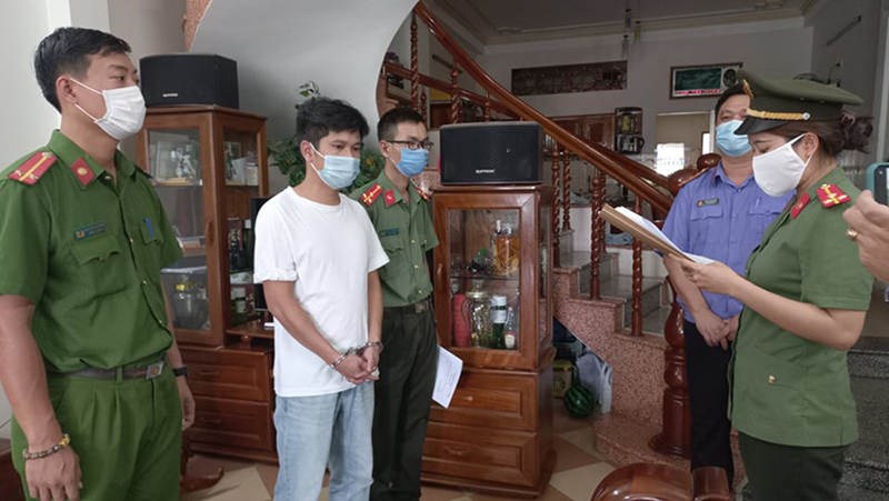 Đà Nẵng: Khởi tố thêm 4 giám đốc tổ chức cho người nước ngoài nhập cảnh trái phép - Ảnh 1