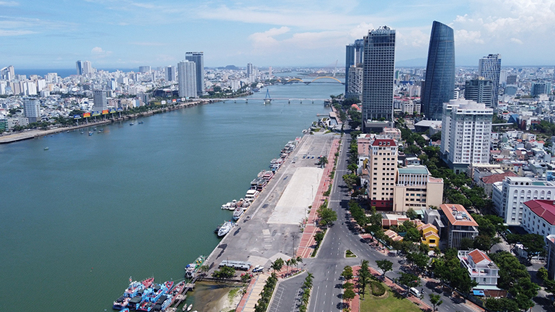 Phục hồi kinh tế Đà Nẵng gặp nhiều thách thức do dịch Covid-19 - Ảnh 1