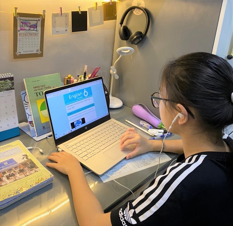Học sinh quận Ba Đình tự kiểm định kiến thức qua bài khảo thí trực tuyến Tiếng Anh - Ảnh 2