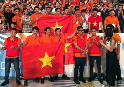 Việt Nam lần thứ 6 vô địch robocon châu Á - Thái Bình Dương - Ảnh 1
