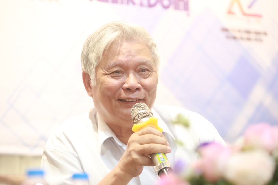 Ra mắt cuốn sách “Việt Nam, lối rẽ của một nền kinh tế” - Ảnh 1