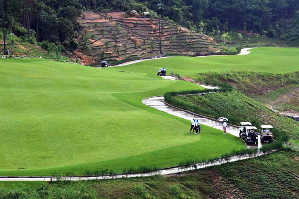 FLC Halong Golf Club thu hút golfer với giải đấu KLF Golf Tournament 2017 - Ảnh 5
