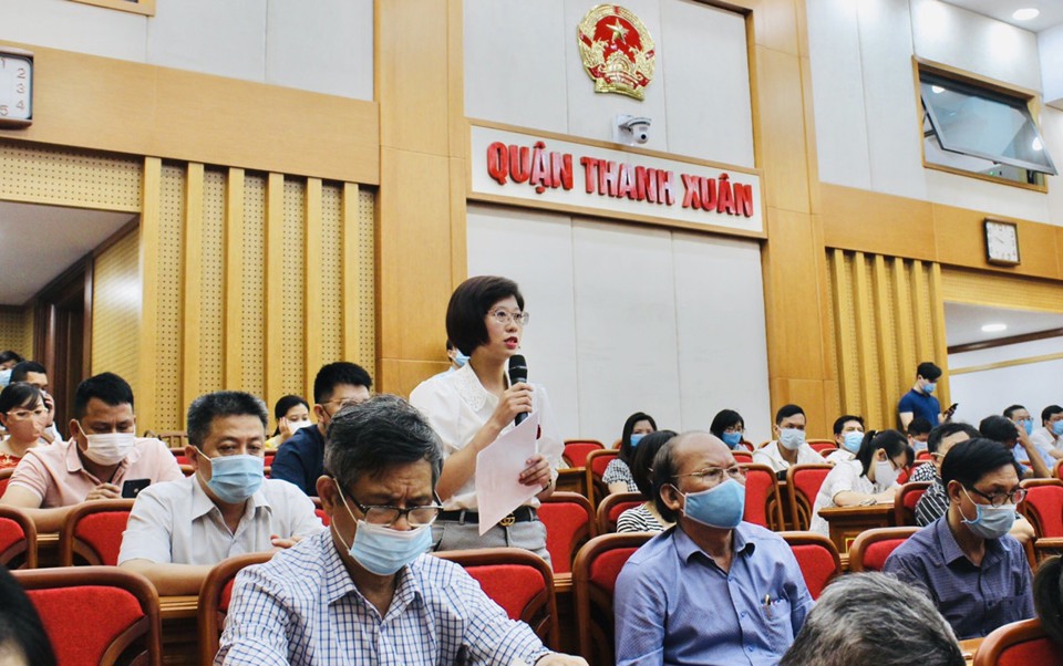 Chủ tịch HĐND TP Nguyễn Ngọc Tuấn và các ứng cử viên đại biểu Quốc hội khóa XV vận động bầu cử tại quận Thanh Xuân - Ảnh 7
