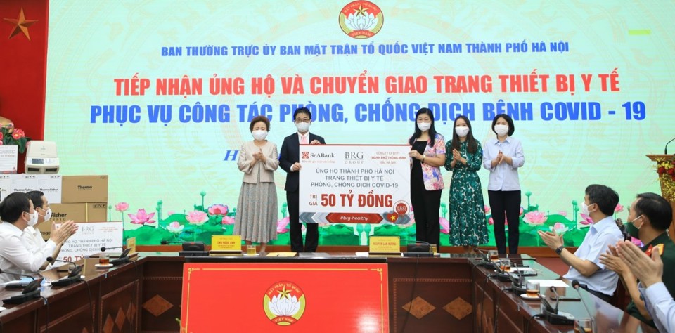 Chủ tịch UBND TP Chu Ngọc Anh: Sự chung tay của người dân, doanh nghiệp là nguồn tiếp sức tích cực phòng chống dịch - Ảnh 2