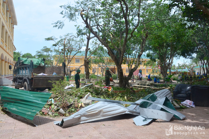 Thủ tướng Chính phủ: Quan tâm tối đa để khắc phục hậu quả bão số 10 ở Nghệ An - Ảnh 3
